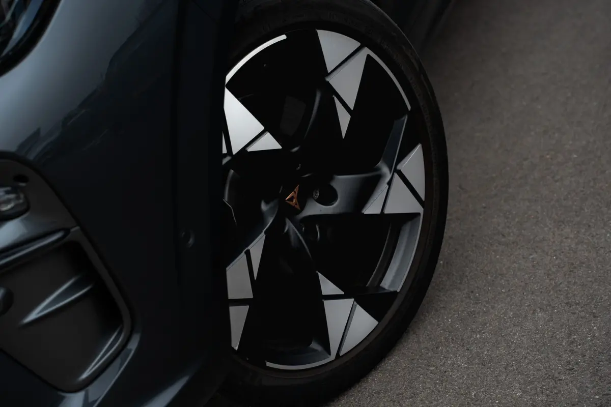 1.5 TSI e-Hybrid 272pk VZ Performance | Trekhaak | Sennheiser | Panoramadak | 360 Camera