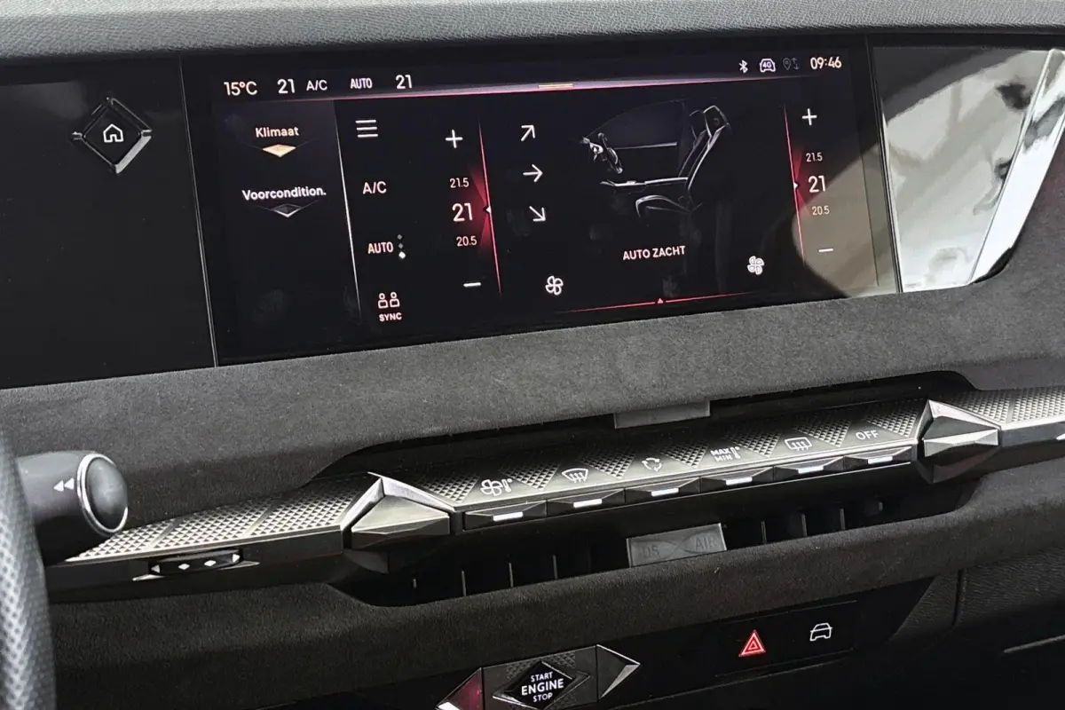 E-Tense Performance Line Navigatie Apple CarPlay 19" LMW