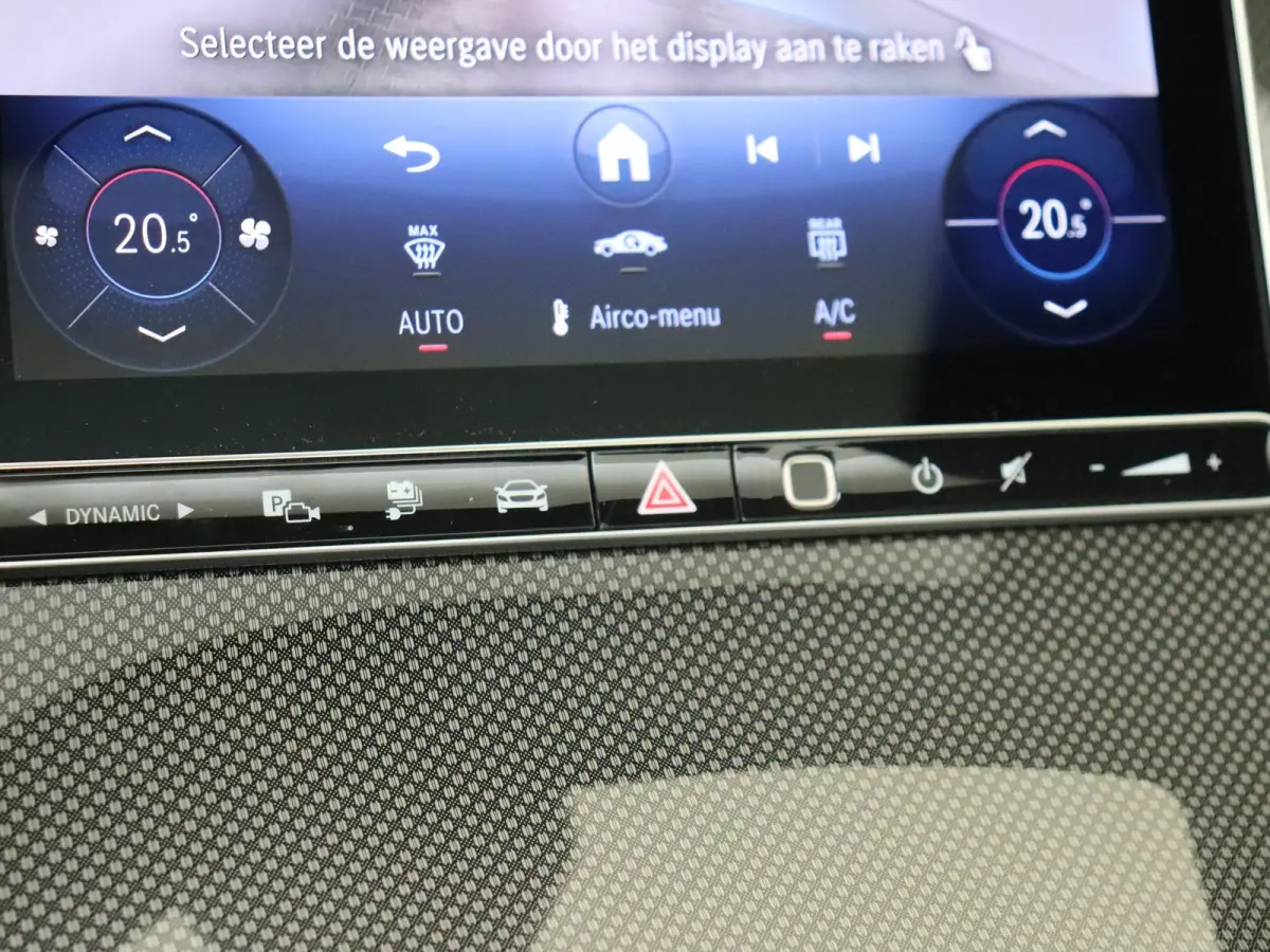 400e 4MATIC AMG Line /Panoramadak /Rijassistentiepakket /360 Camera /20 Inch /Nightpakket