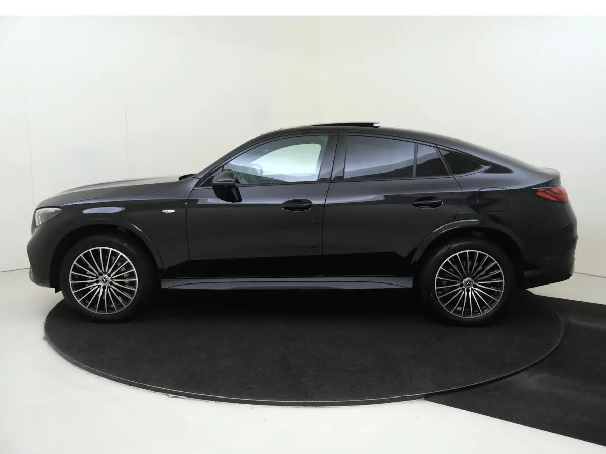 400e 4MATIC AMG Line /Panoramadak /Rijassistentiepakket /360 Camera /20 Inch /Nightpakket