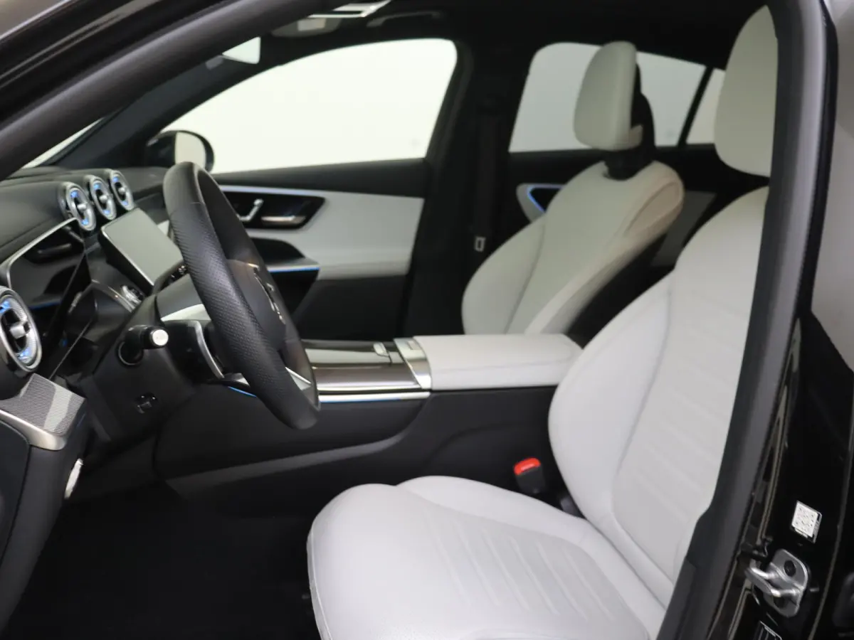 400e 4MATIC AMG Line /Panoramadak /Rijassistentiepakket /360 Camera /20 Inch /Nightpakket