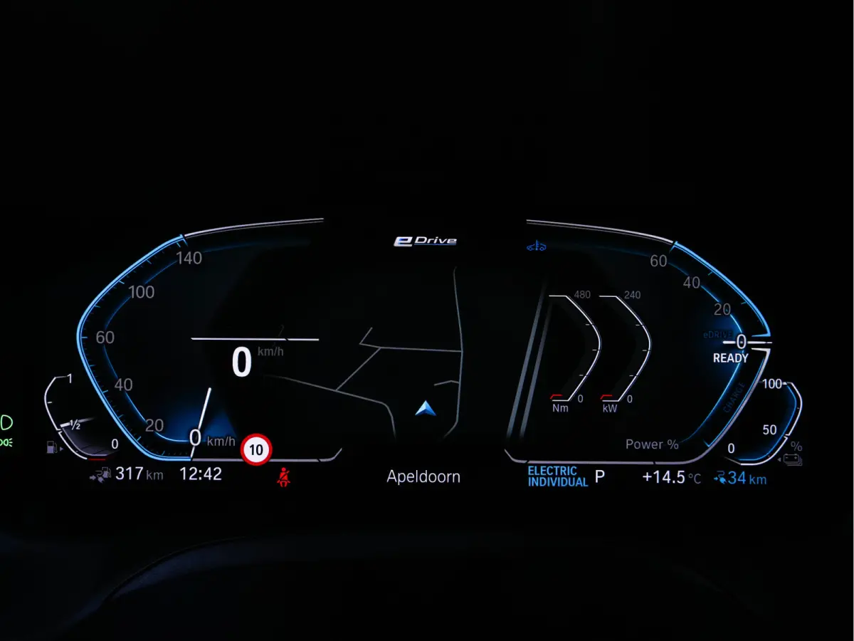 330e eDrive Edition (Plug-In) (INCL-BTW) Aut. *LEATHER | FULL-LED | DIGI-COCKPIT | HEATED-SPORTSEATS | PRIVACYGLASS | AMBIENTLIGHT | DAB | NAVI-FULLMAP | ECC | CARPLAY | PDC | CRUI/SE | 18''