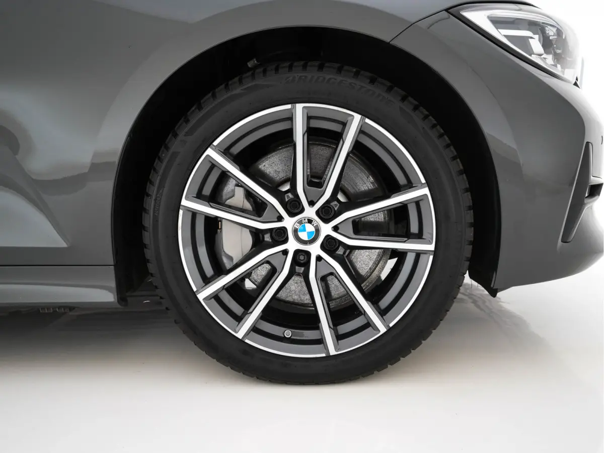 330e eDrive Edition (Plug-In) (INCL-BTW) Aut. *LEATHER | FULL-LED | DIGI-COCKPIT | HEATED-SPORTSEATS | PRIVACYGLASS | AMBIENTLIGHT | DAB | NAVI-FULLMAP | ECC | CARPLAY | PDC | CRUI/SE | 18''
