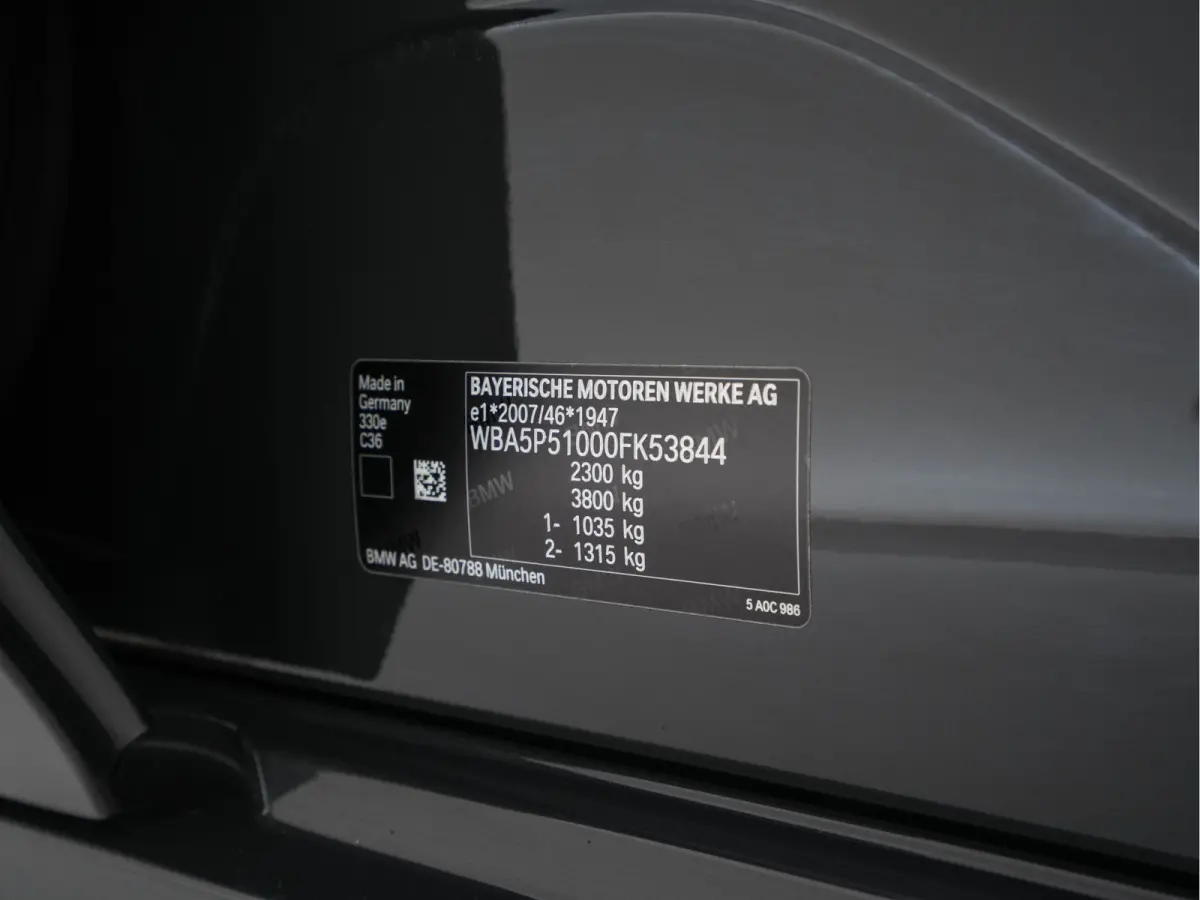 330e eDrive Edition (Plug-In) (INCL-BTW) Aut. *LEATHER | FULL-LED | DIGI-COCKPIT | HEATED-SPORTSEATS | PRIVACYGLASS | AMBIENTLIGHT | DAB | NAVI-FULLMAP | ECC | CARPLAY | PDC | CRUI/SE | 18''
