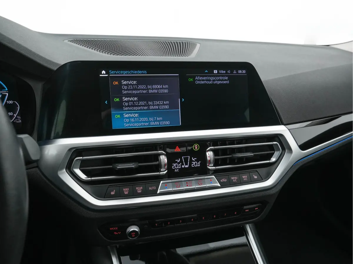 330e eDrive Edition (Plug-In) (INCL-BTW) Aut. *LEATHER | FULL-LED | DIGI-COCKPIT | HEATED-SPORTSEATS | PRIVACYGLASS | AMBIENTLIGHT | DAB | NAVI-FULLMAP | ECC | CARPLAY | PDC | CRUI/SE | 18''