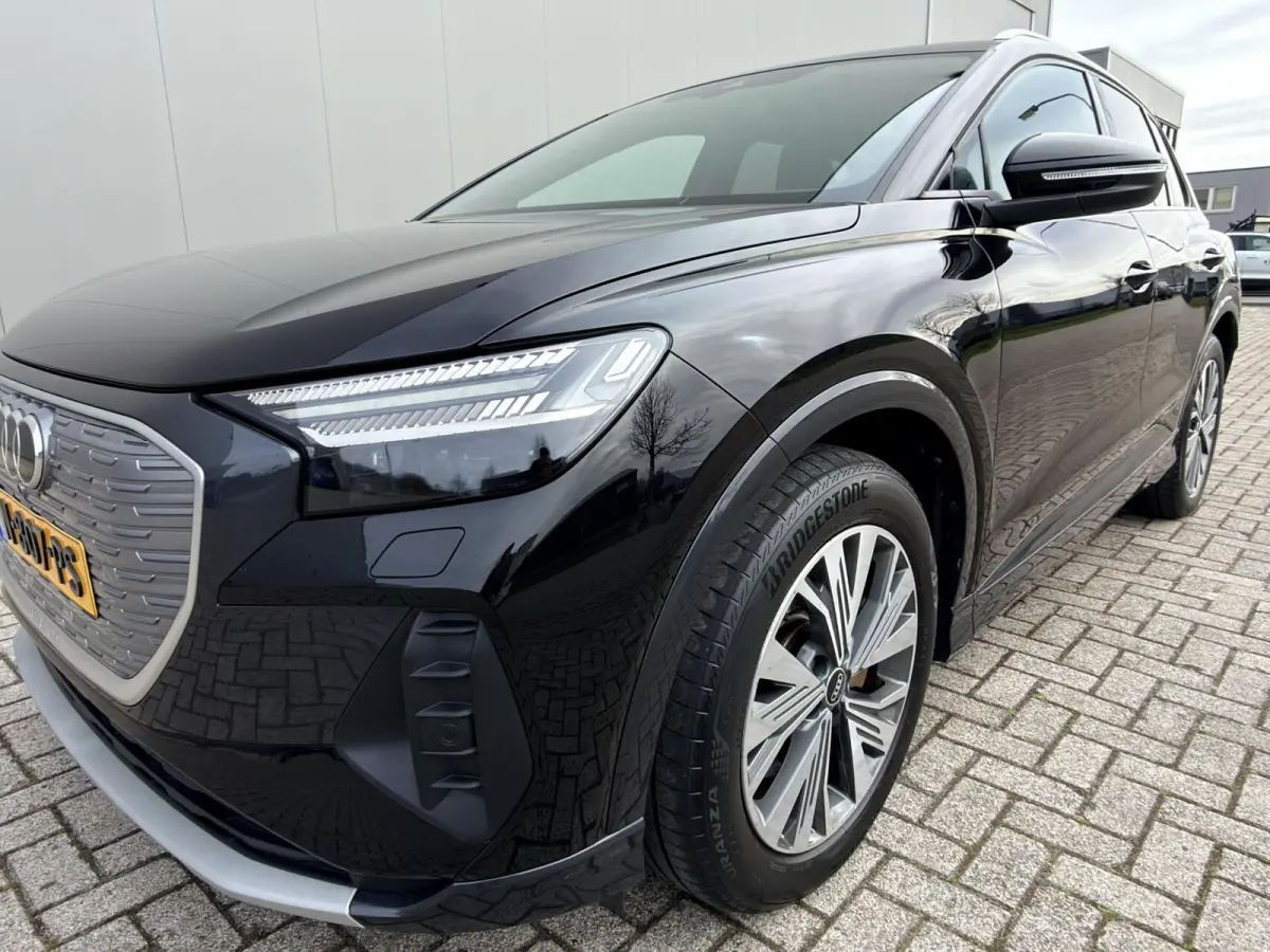 40 Launch edition Advanced Plus 77 kWh 1e eig|1 jaar garantie!|Warmtepomp|Dealer OH|