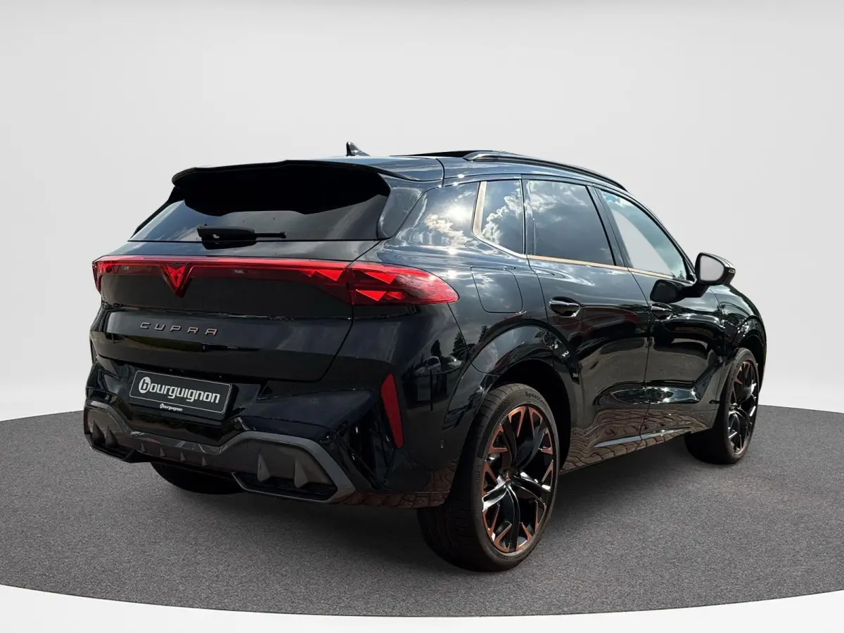 1.5 TSI e-Hybrid VZ Performance | SOH 100% | 272 pk | Sennheiser Sound | HD Matrix Led | Camera Rondom | Head Up | Pano Dak | 20" LM |