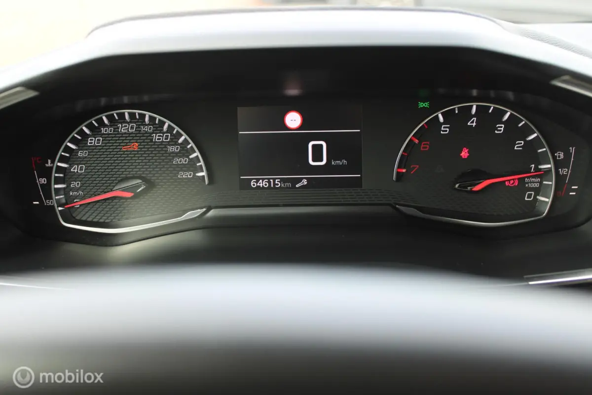 1.2 PureTech Active Pack, Pdc, Navi, Cruise, App connect, Airco, 16 inch Lmv.