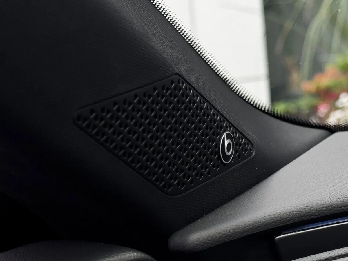 1.5 eTSI FR Business Intense 150 PK | Schuif-Kantel Dak | NL-Auto | Camera | Beats Audio | Virtual Cockpit