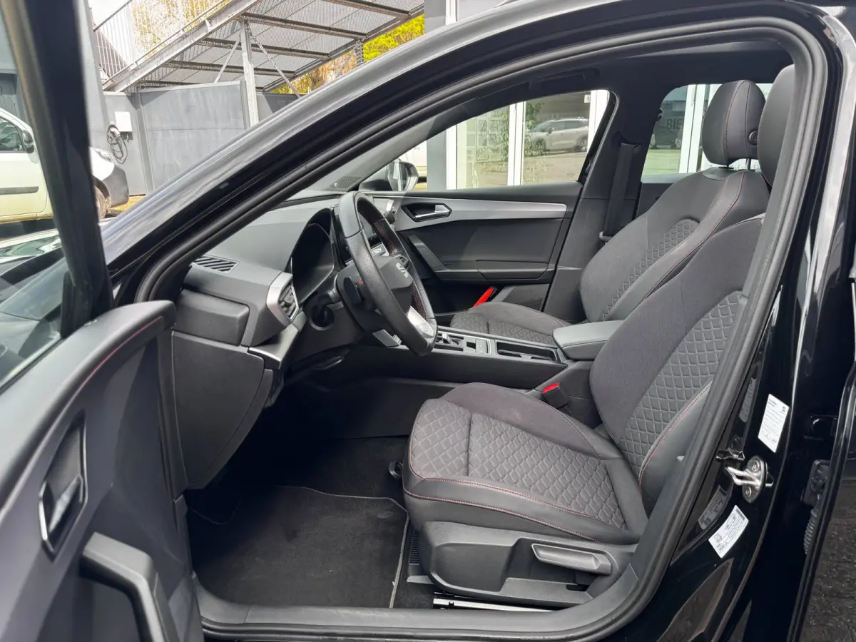 1.5 eTSI FR Business Intense 150 PK | Schuif-Kantel Dak | NL-Auto | Camera | Beats Audio | Virtual Cockpit