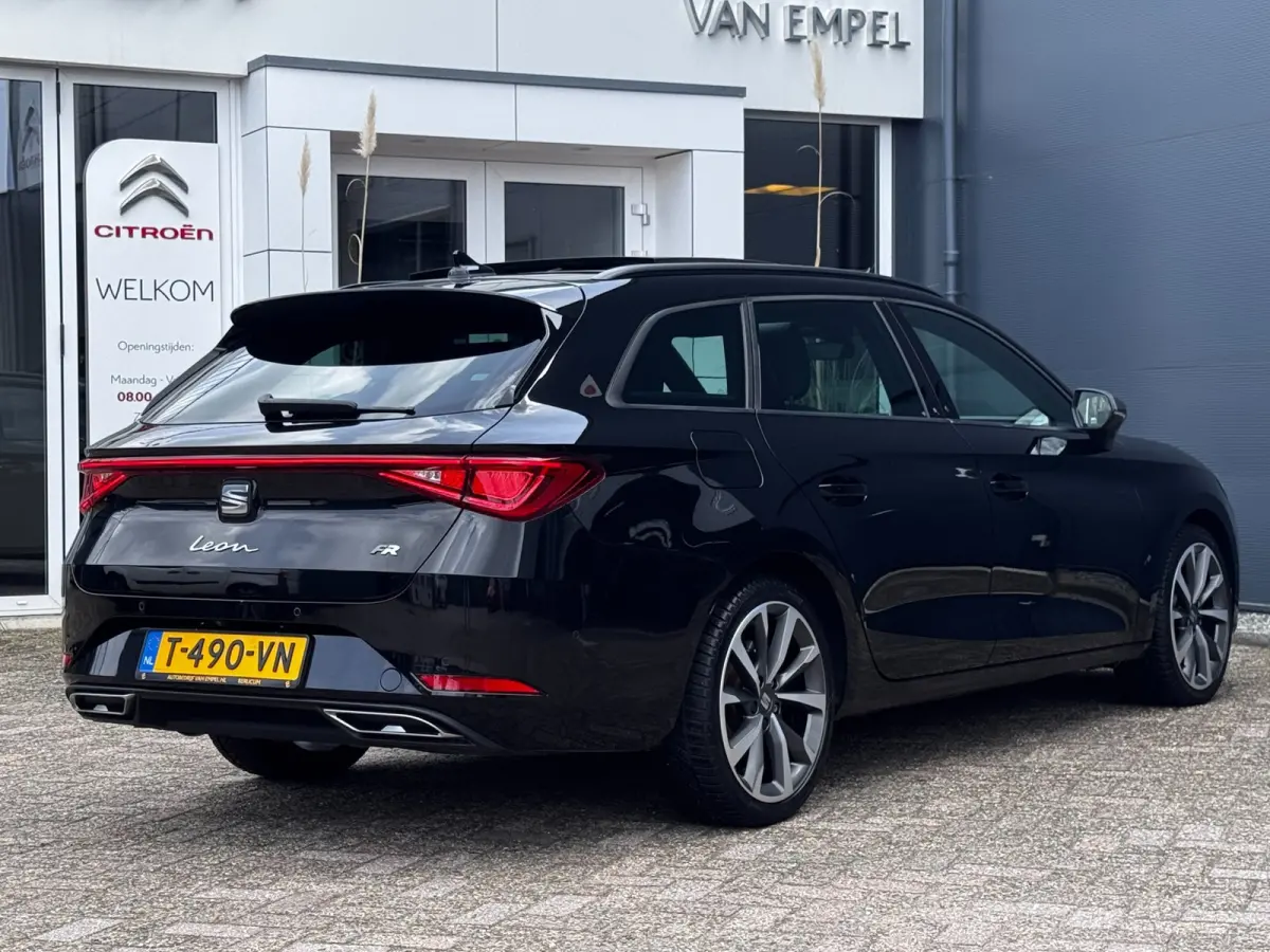 1.5 eTSI FR Business Intense 150 PK | Schuif-Kantel Dak | NL-Auto | Camera | Beats Audio | Virtual Cockpit