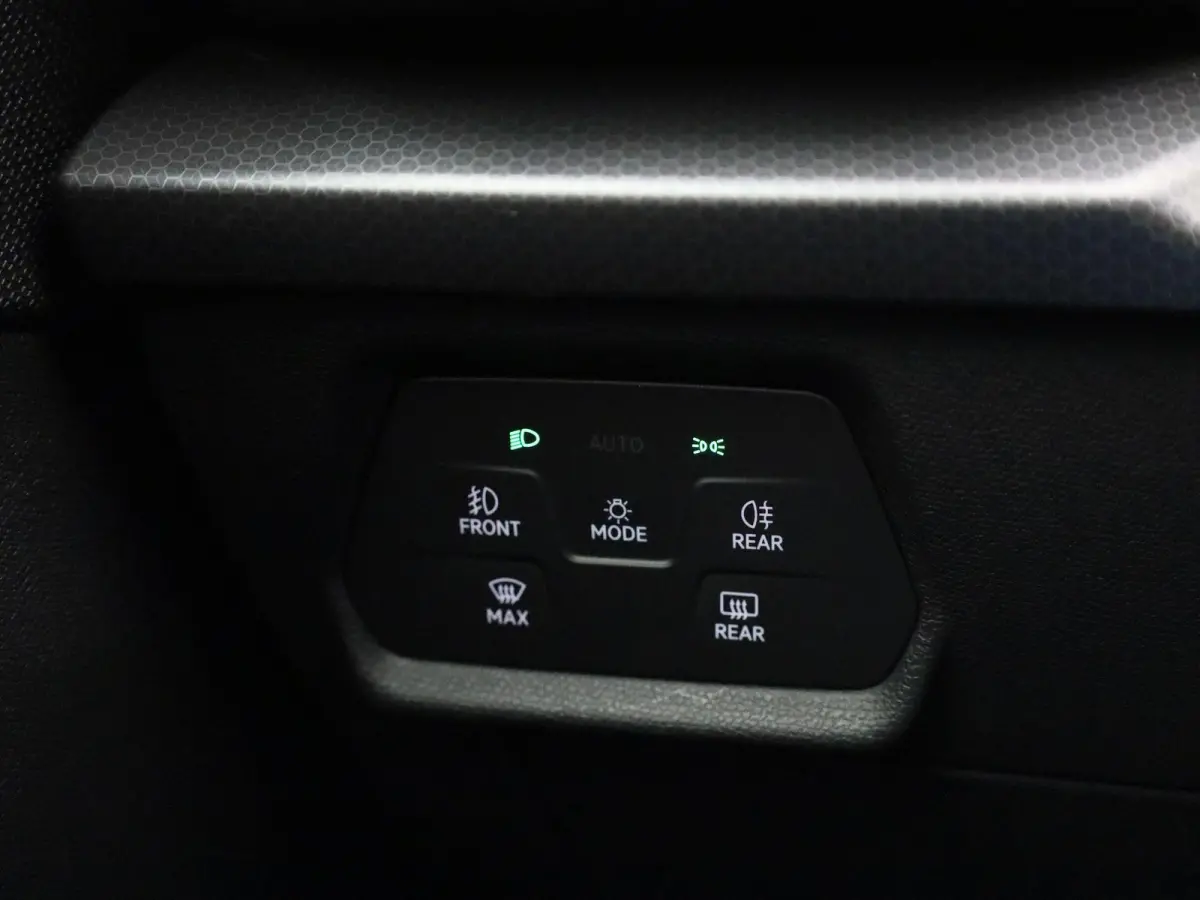 1.0 TSI Reference | Apple Carplay/Android Auto | Airco | Cruise Control | Bluetooth |