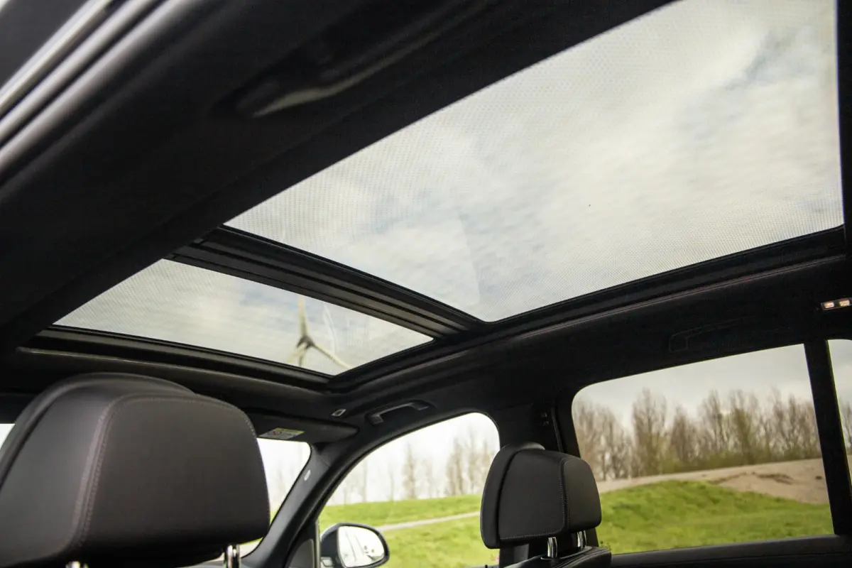 xDrive45e High Executive SKY LOUNGE / LASER / 4 WIELSTURING / DIMAND POOK / LEDER / MAXTON / M PAKKET