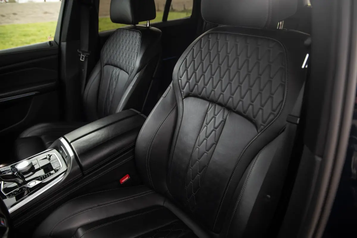 xDrive45e High Executive SKY LOUNGE / LASER / 4 WIELSTURING / DIMAND POOK / LEDER / MAXTON / M PAKKET