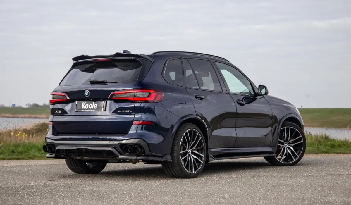 xDrive45e High Executive SKY LOUNGE / LASER / 4 WIELSTURING / DIMAND POOK / LEDER / MAXTON / M PAKKET