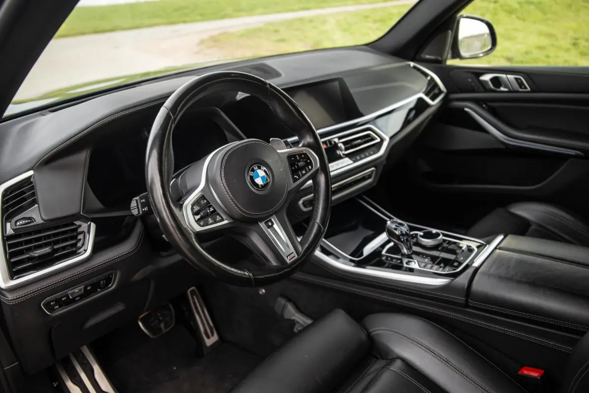 xDrive45e High Executive SKY LOUNGE / LASER / 4 WIELSTURING / DIMAND POOK / LEDER / MAXTON / M PAKKET