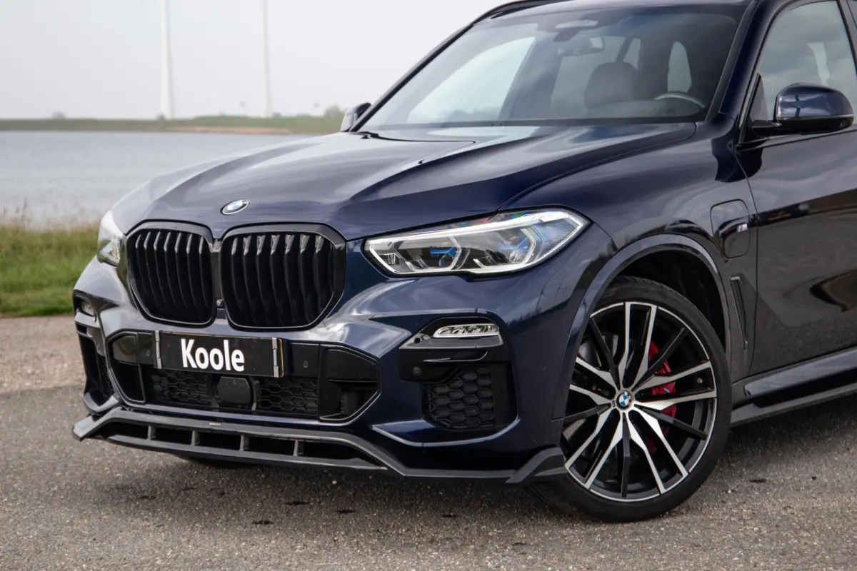 xDrive45e High Executive SKY LOUNGE / LASER / 4 WIELSTURING / DIMAND POOK / LEDER / MAXTON / M PAKKET