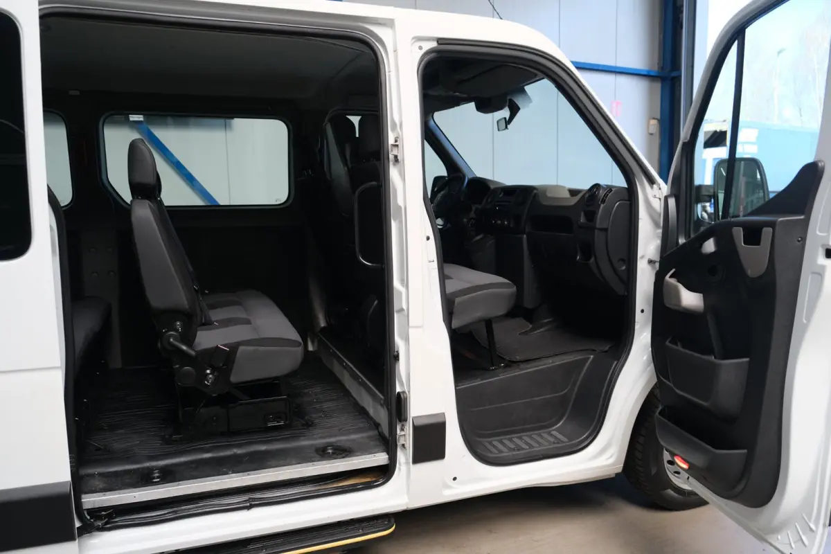 T28 2.3 dCi Eco 9p - Airco, Trekhaak.