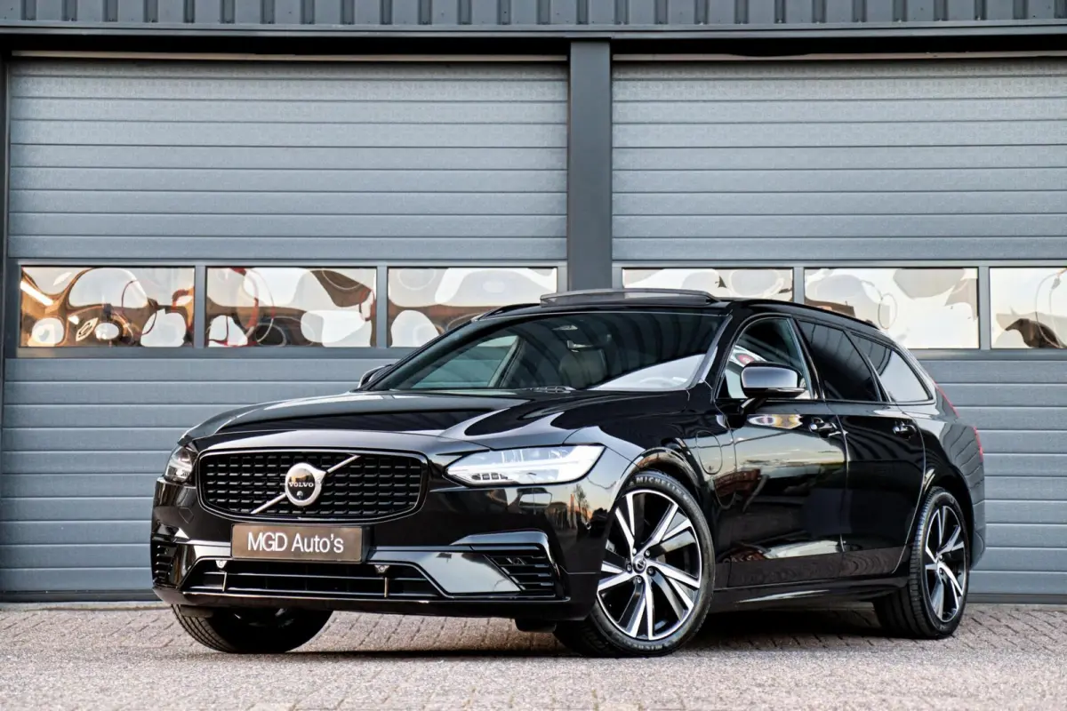 2.0 T6 Plug-in hybrid AWD R-Design /LED/PANODAK/HARMAN-KARDON/360 CAMERA/STOEL+STUURVERW./KEYLESS!