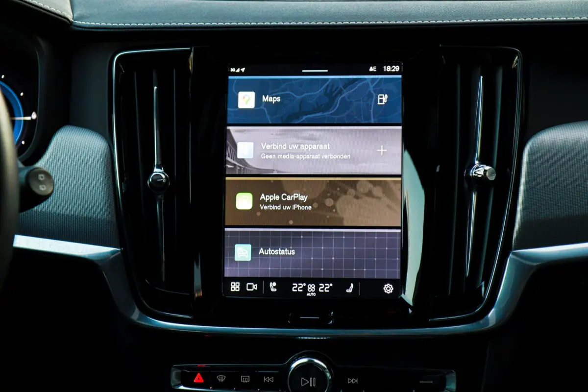 2.0 T6 Plug-in hybrid AWD R-Design /LED/PANODAK/HARMAN-KARDON/360 CAMERA/STOEL+STUURVERW./KEYLESS!
