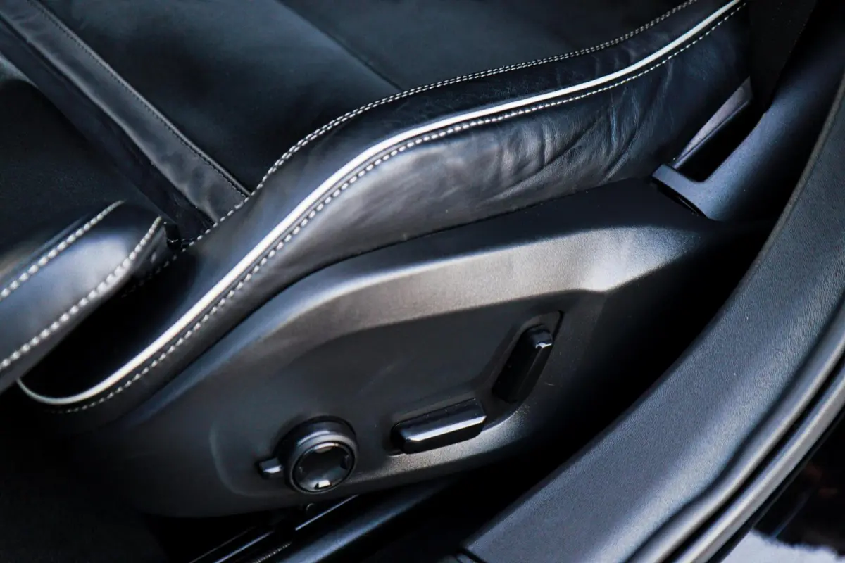 2.0 T6 Plug-in hybrid AWD R-Design /LED/PANODAK/HARMAN-KARDON/360 CAMERA/STOEL+STUURVERW./KEYLESS!