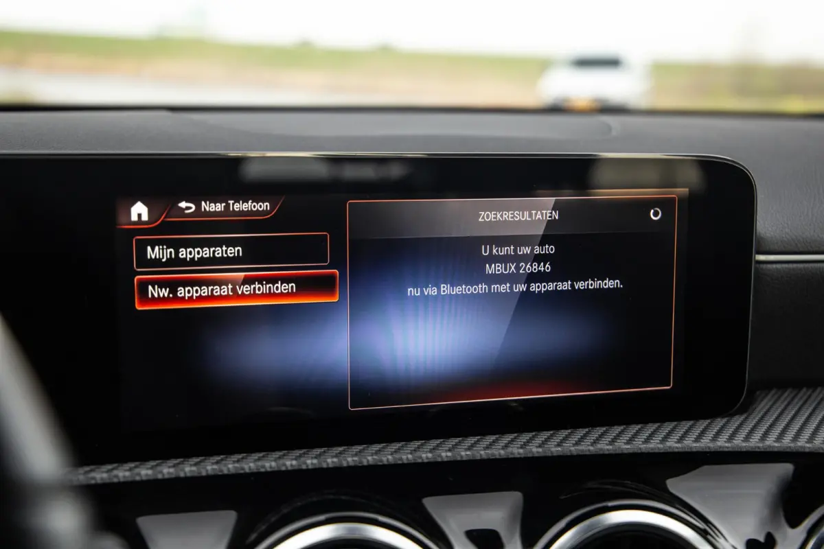 250 e Business Line AUTOMAAT / LEDER / CRUISE CONTROLE / CAMERA / CARPLAY