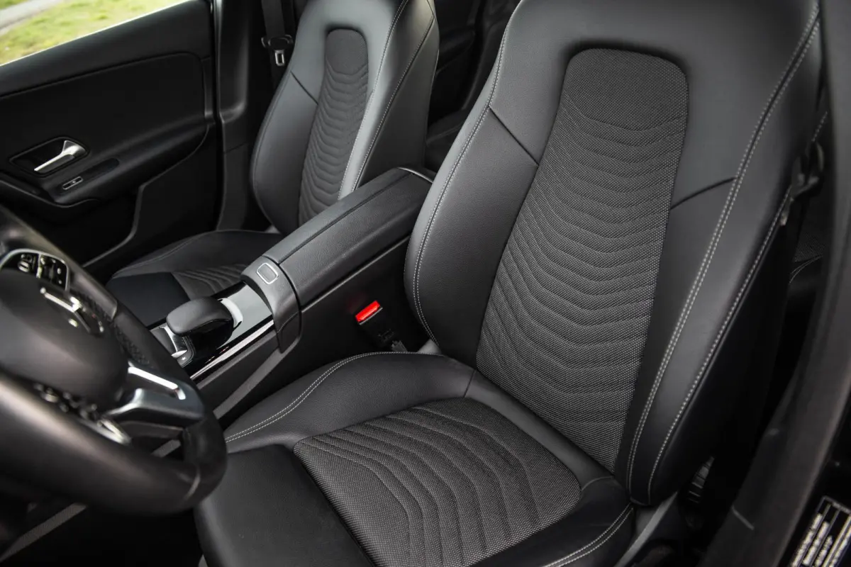 250 e Business Line AUTOMAAT / LEDER / CRUISE CONTROLE / CAMERA / CARPLAY
