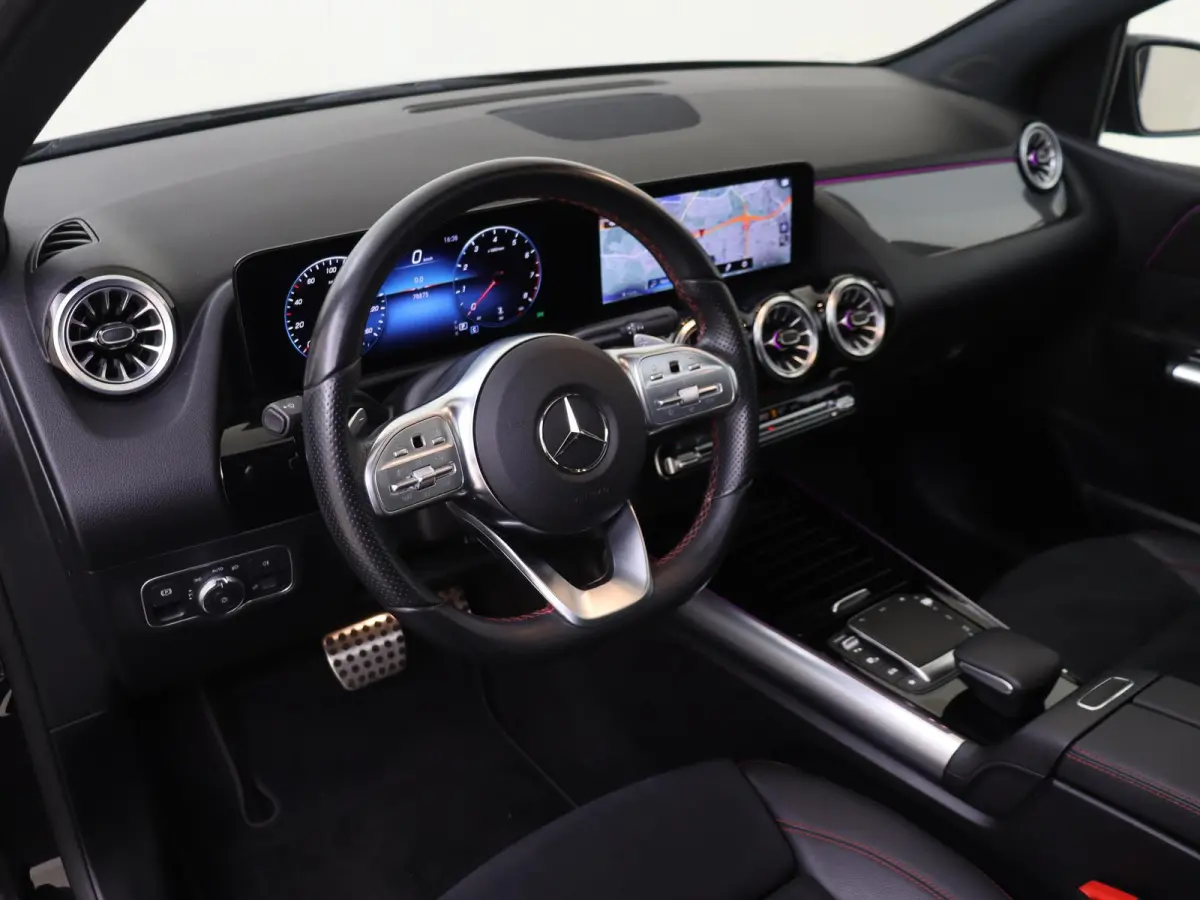 180 Business Solution AMG /Panoramadak /19 Inch /Nightpakket
