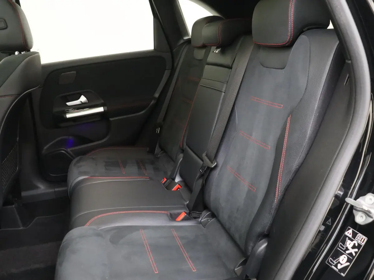 180 Business Solution AMG /Panoramadak /19 Inch /Nightpakket
