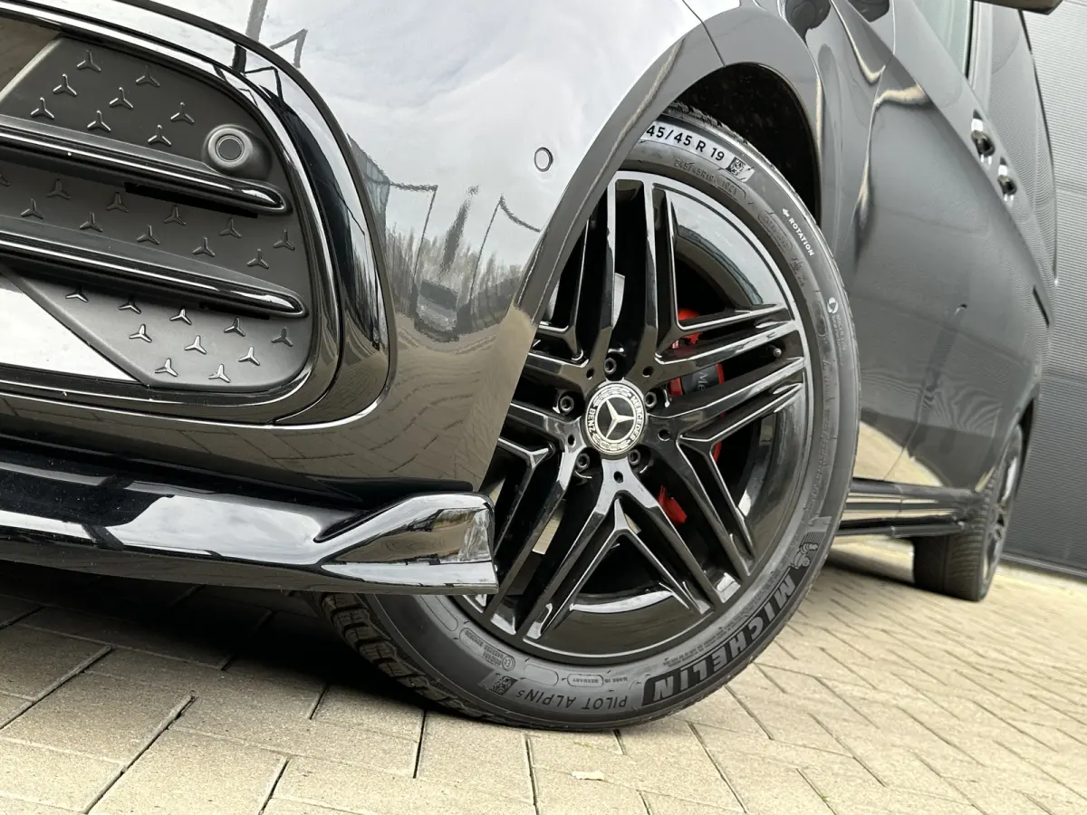 V300d | XXL | AMG | Leer | 360 | Elect Deur | Trekhaak |