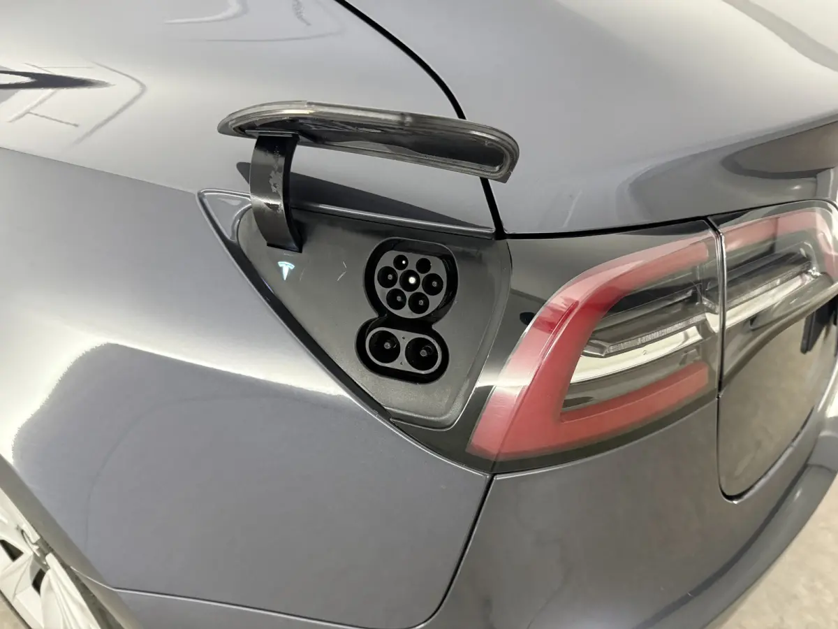Standard RWD Plus 60 kWh | Autopilot | Snelladen | SOH 89% | Pano | Camera | Memory | Navi | Stoelverw.