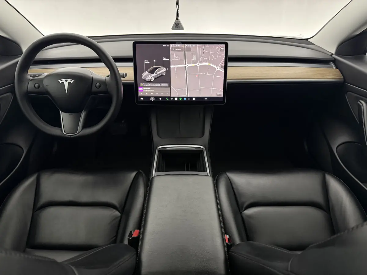 Standard RWD Plus 60 kWh | Autopilot | Snelladen | SOH 89% | Pano | Camera | Memory | Navi | Stoelverw.