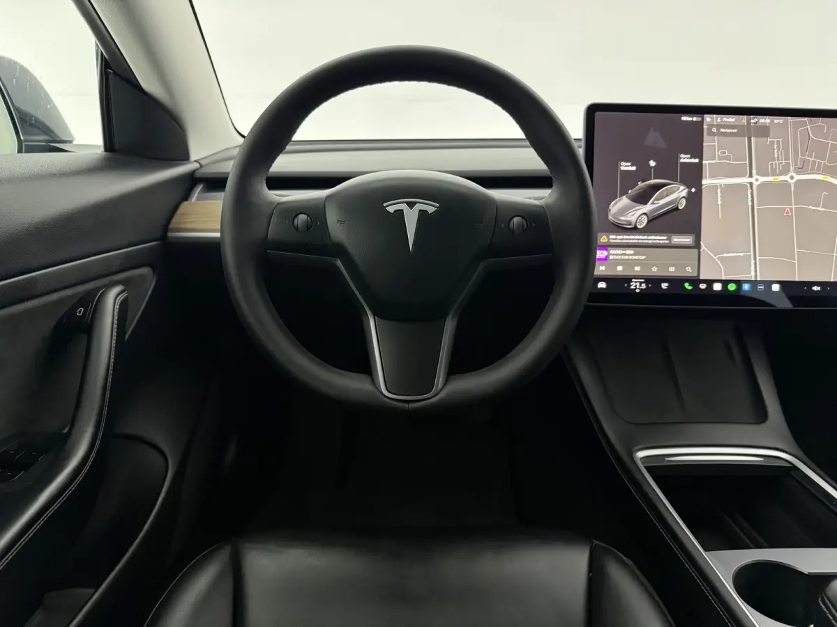 Standard RWD Plus 60 kWh | Autopilot | Snelladen | SOH 89% | Pano | Camera | Memory | Navi | Stoelverw.