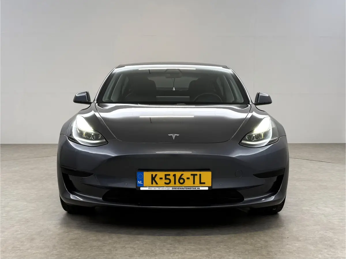 Standard RWD Plus 60 kWh | Autopilot | Snelladen | SOH 89% | Pano | Camera | Memory | Navi | Stoelverw.