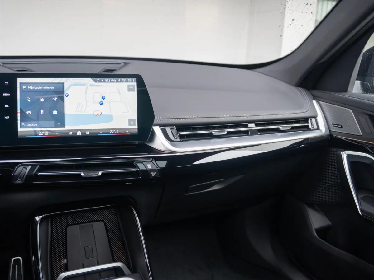 xDrive25e | M Sportpakket | Comfort Pack | Harman-Kardon | Stuurwielrand verwarmd | Comfort Access | Achteruitrijcamera | Panoramadak | Trekhaak