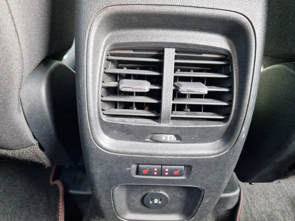 2.0 EcoBlue ST-Line 120PK AUT 2WD /1e EIG