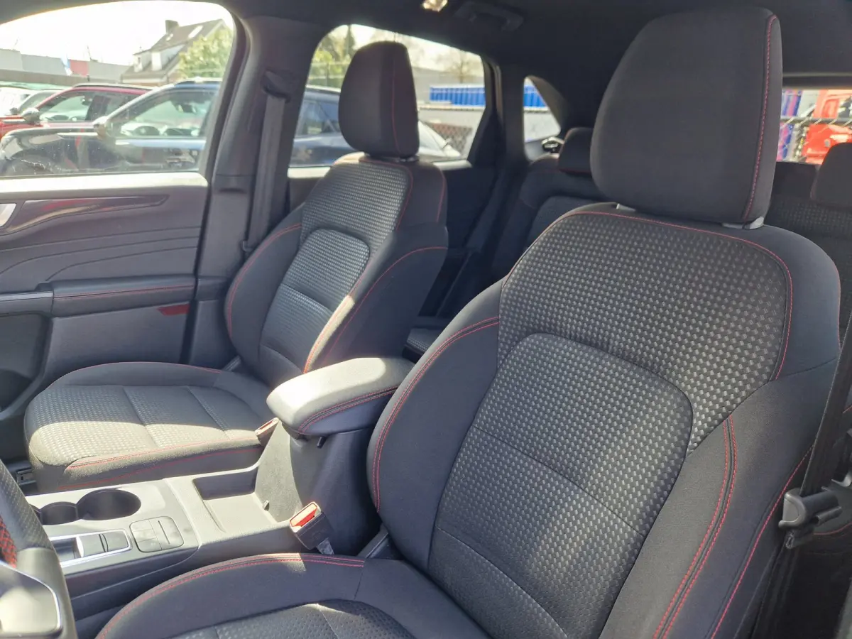 2.0 EcoBlue ST-Line 120PK AUT 2WD /1e EIG