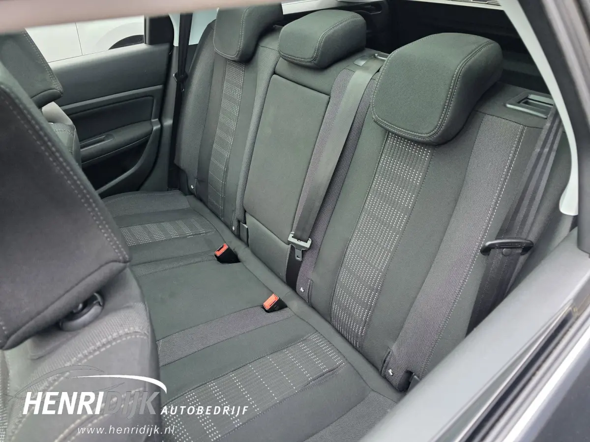 1.2 PureTech Blue Lease Premium Pano / Trekhaak / Clima / Cruise / Navi
