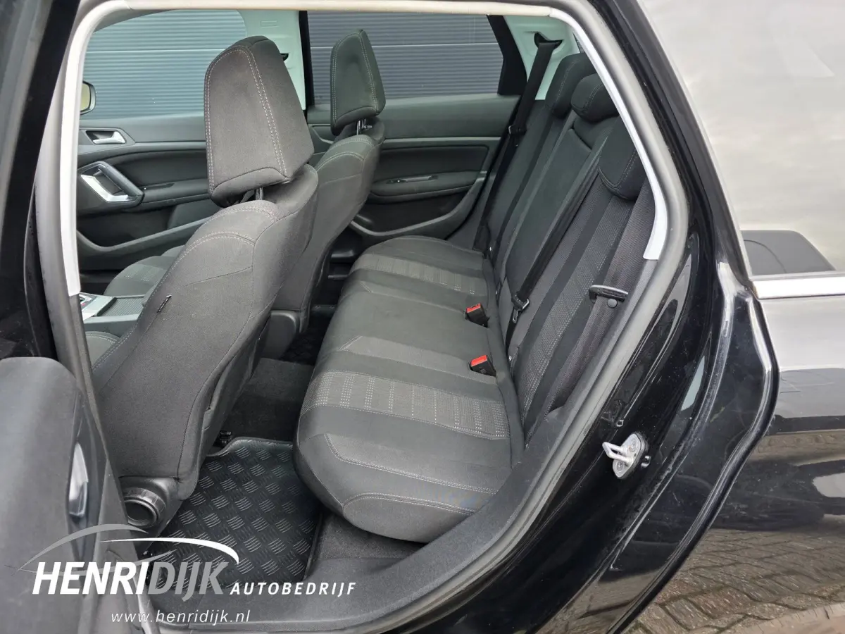1.2 PureTech Blue Lease Premium Pano / Trekhaak / Clima / Cruise / Navi