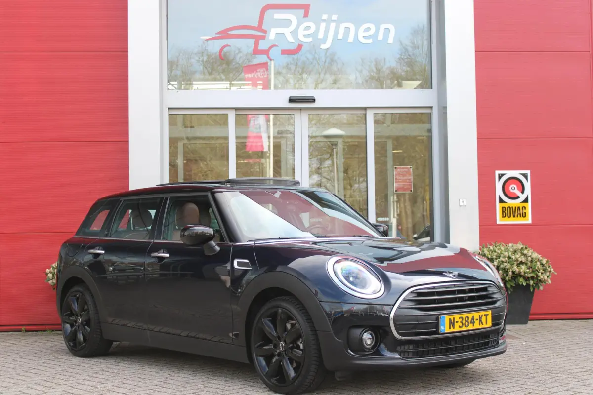 1.5 136PK AUTOMAAT COOPER RICHMOND PARK EDITION | PANORAMISCH SCHUIF/KANTEL DAK | FULL LEDEREN BEKLEDING "CHESTER MALT BROWN" | ACHTERUITRIJ CAMERA | PARKEERSENSOREN ACHTER | FULL LED KOPLAM