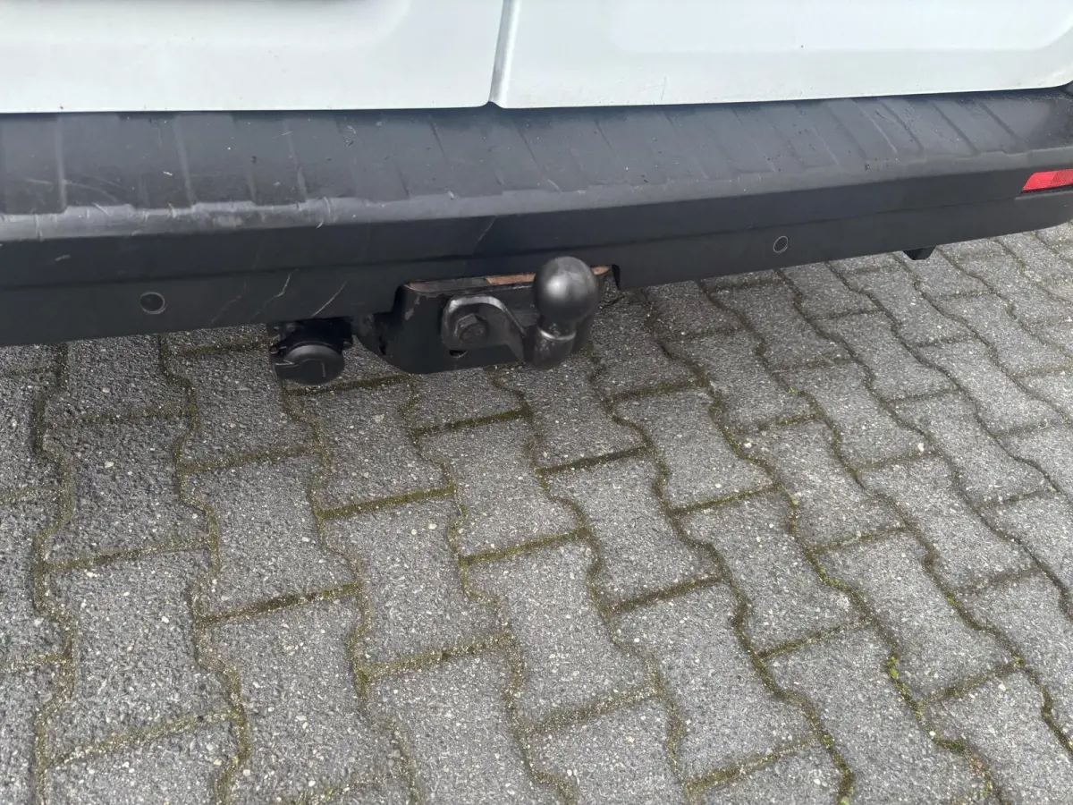 1.6 dCi L1H1*3-PERS*A/C*CRUISE*HAAK*CAM*IMP.*