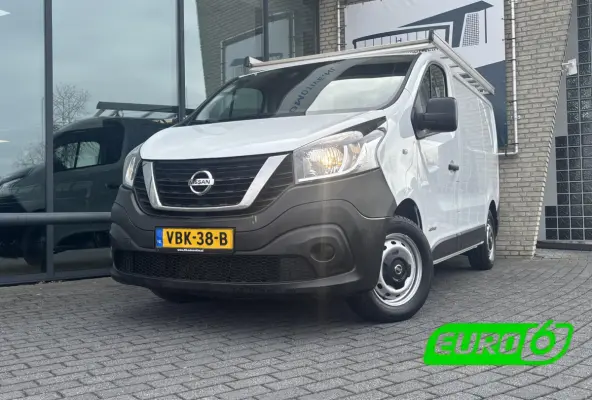 1.6 dCi L1H1*3-PERS*A/C*CRUISE*HAAK*CAM*IMP.*