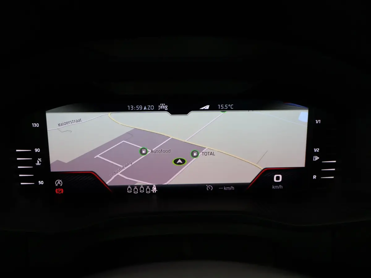 1.5 TSI 7-PERS. SPORTLINE + SFEERVERL. | VIRTUAL | MEMORY | CAMERA | STUUR/STOELVERWARMING