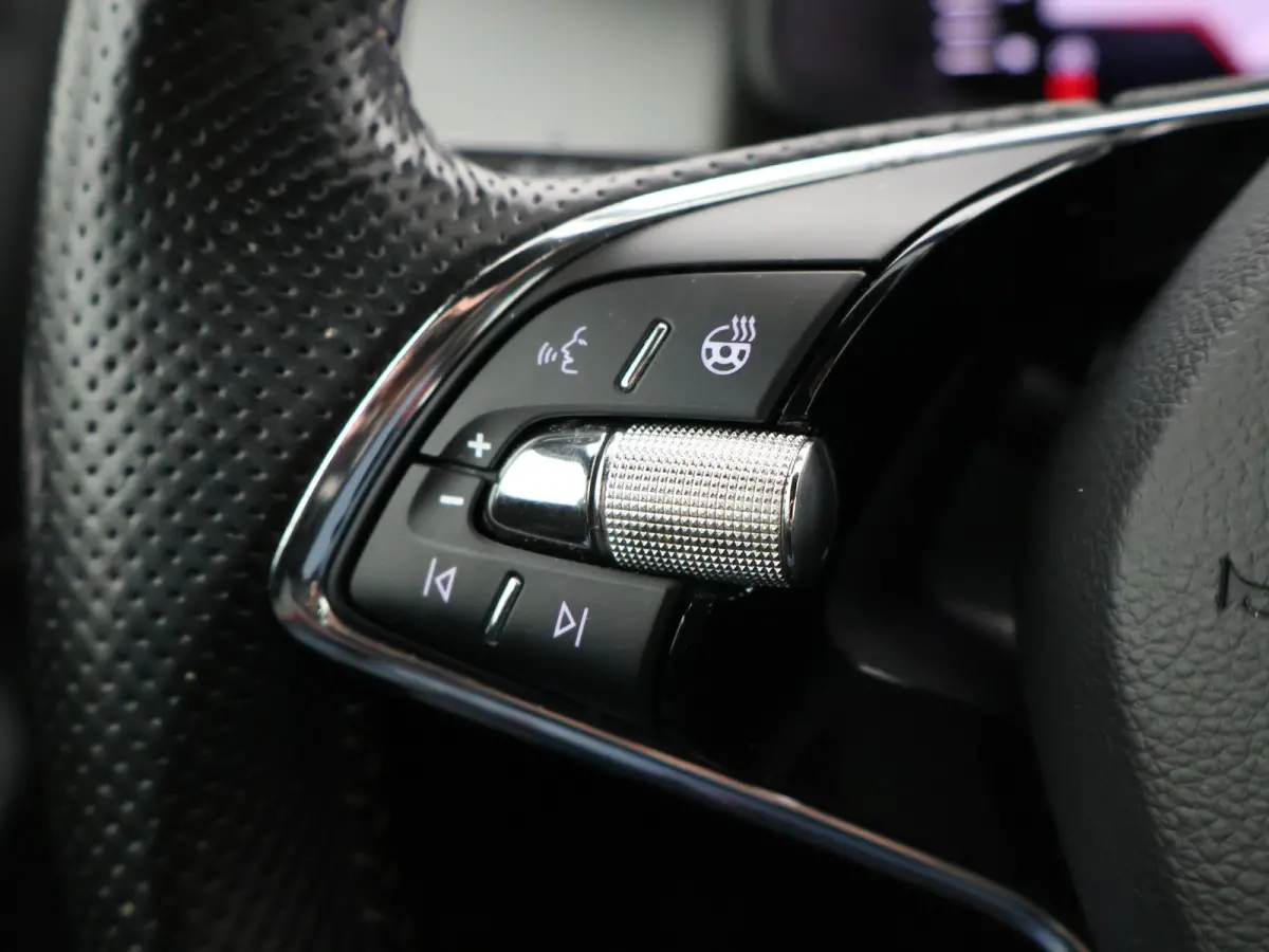 1.5 TSI 7-PERS. SPORTLINE + SFEERVERL. | VIRTUAL | MEMORY | CAMERA | STUUR/STOELVERWARMING