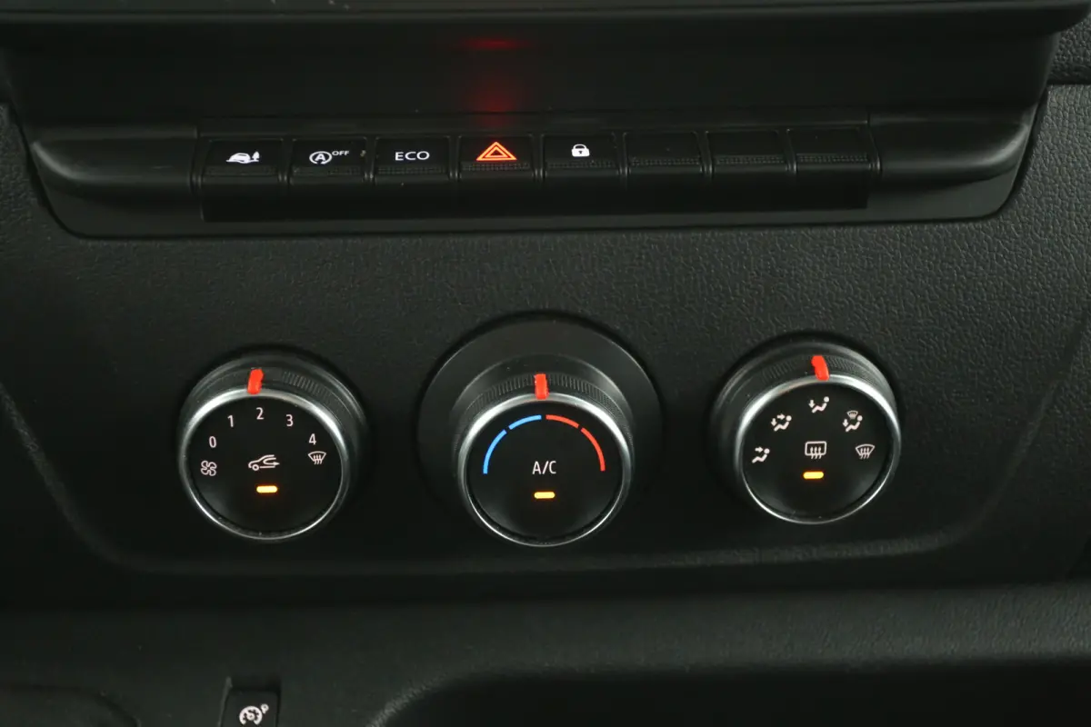 2.3 dCi 150PK L2H2 | Airco | Cruise | Camera | Carplay | 3 Zits | Elektrpakket