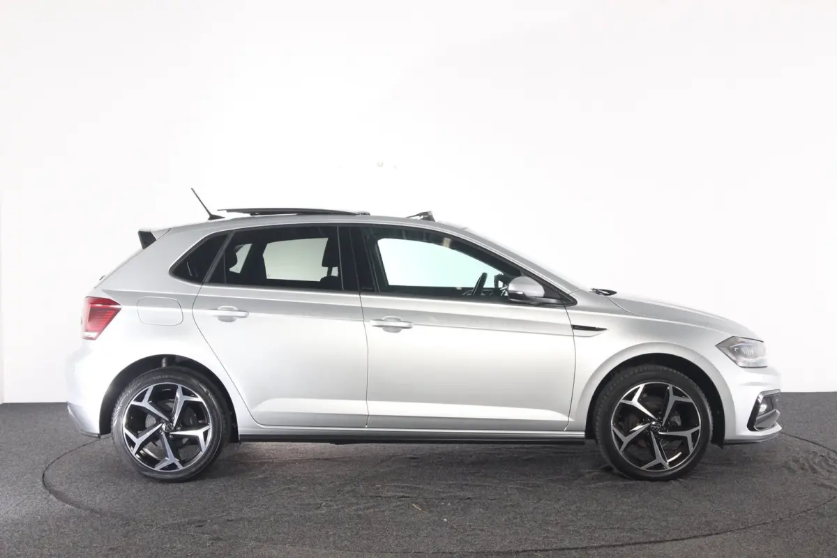 1.0 TSI R-line | Org. NL-auto | panoramadak | R-line interieur + exterieur |