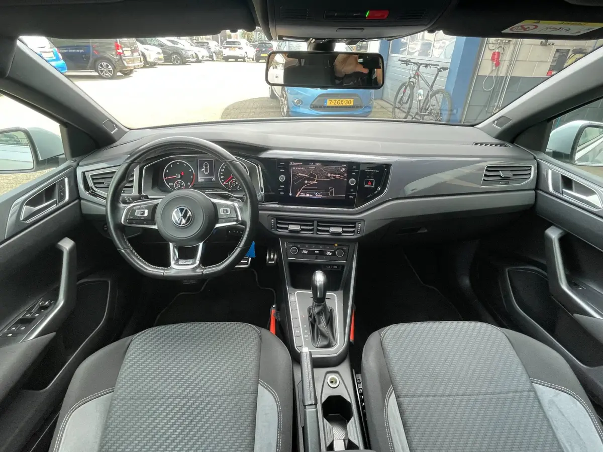1.0 TSI R-line | Org. NL-auto | panoramadak | R-line interieur + exterieur |
