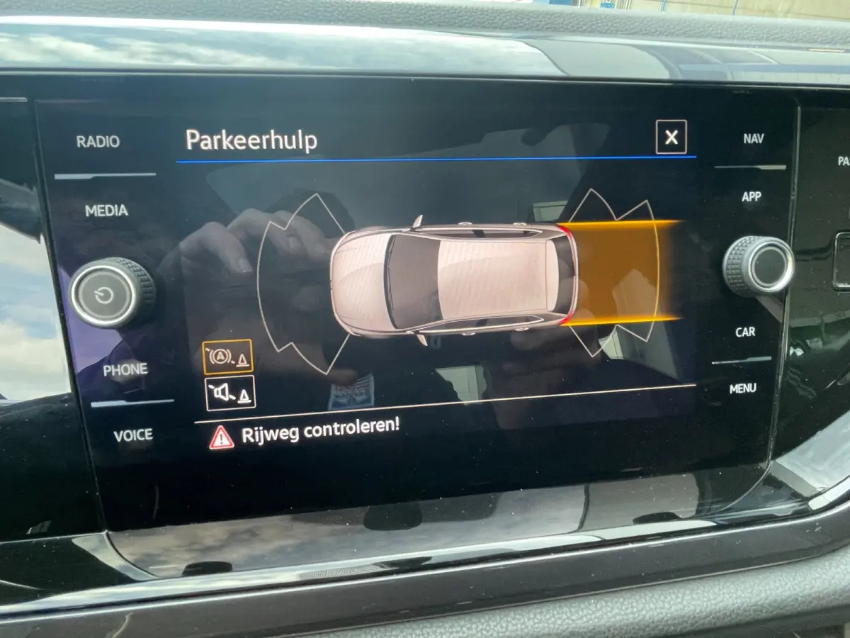 1.0 TSI R-line | Org. NL-auto | panoramadak | R-line interieur + exterieur |