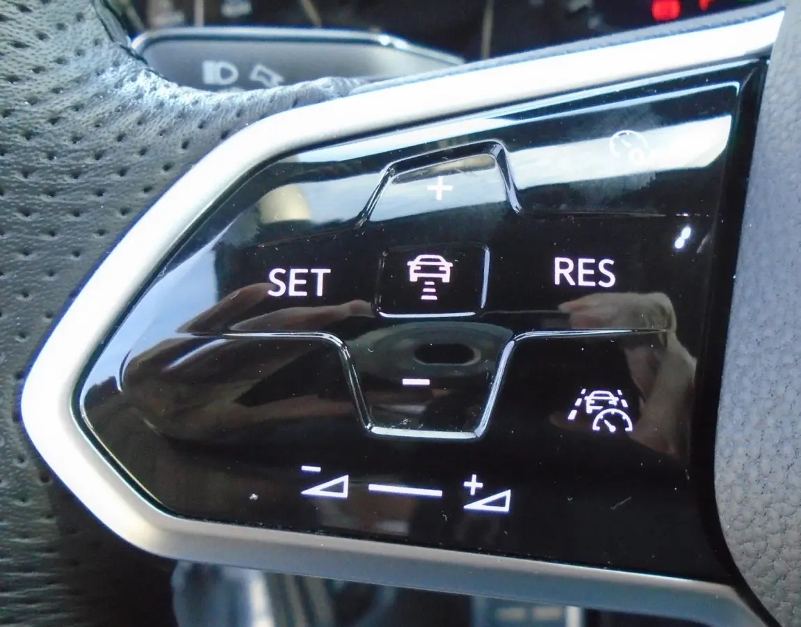 2.0 TSI GTI,Navi,Kamera,Mondsteingrau