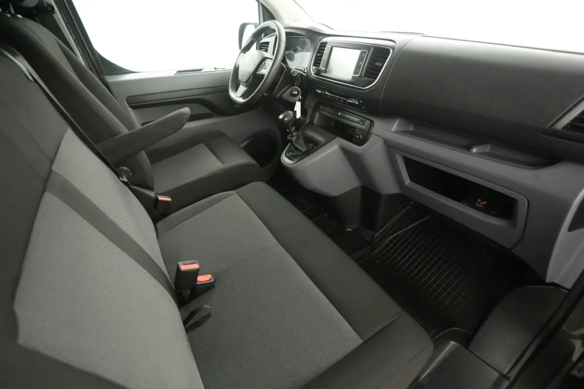 1.5 BlueHDi L3H1 | MARGE | 9 Zits | Incl. BPM | Airco | Cruise | Carplay | Trekhaak | 2xSchuifdeur | Parkeersens.